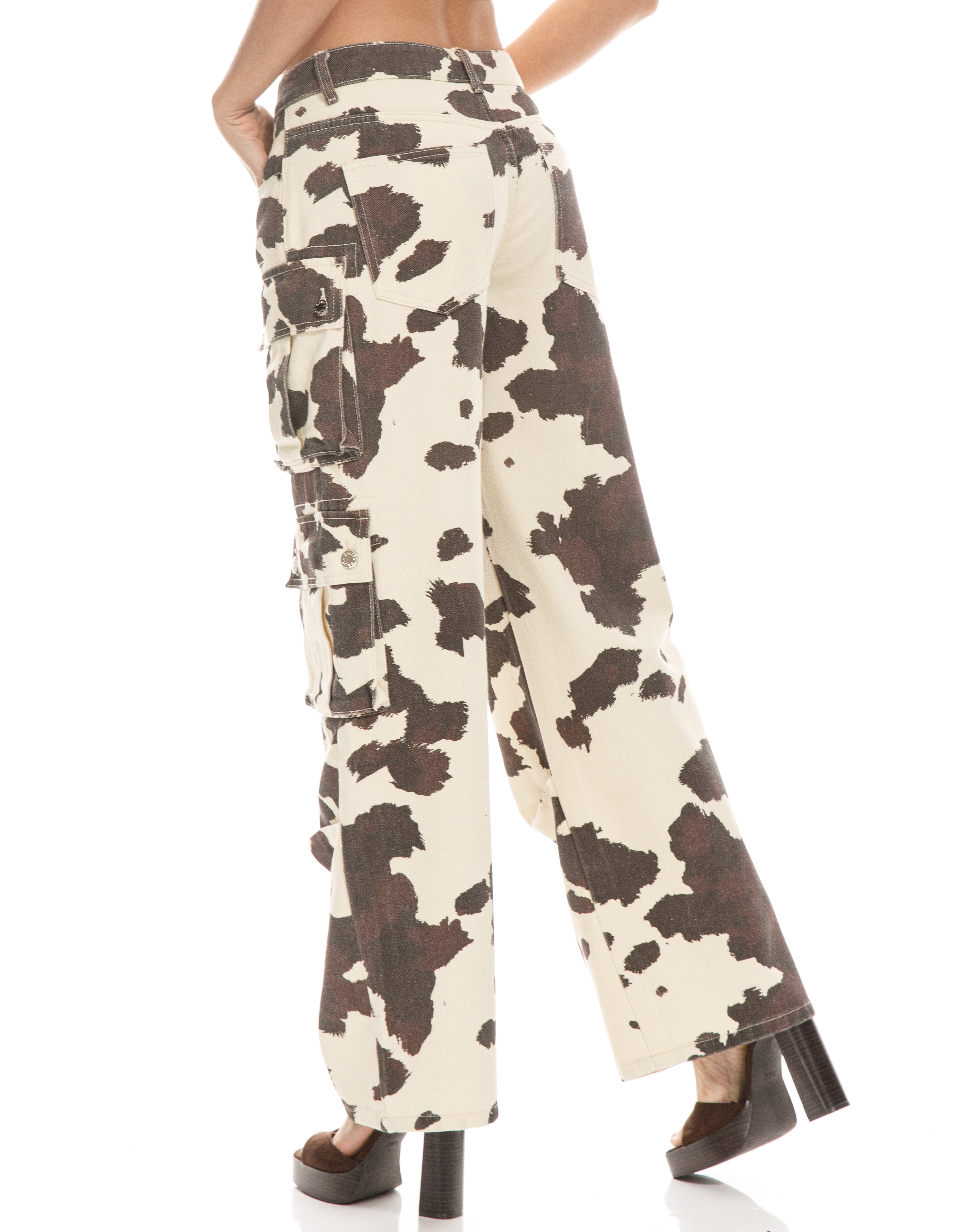 D4072-Pants