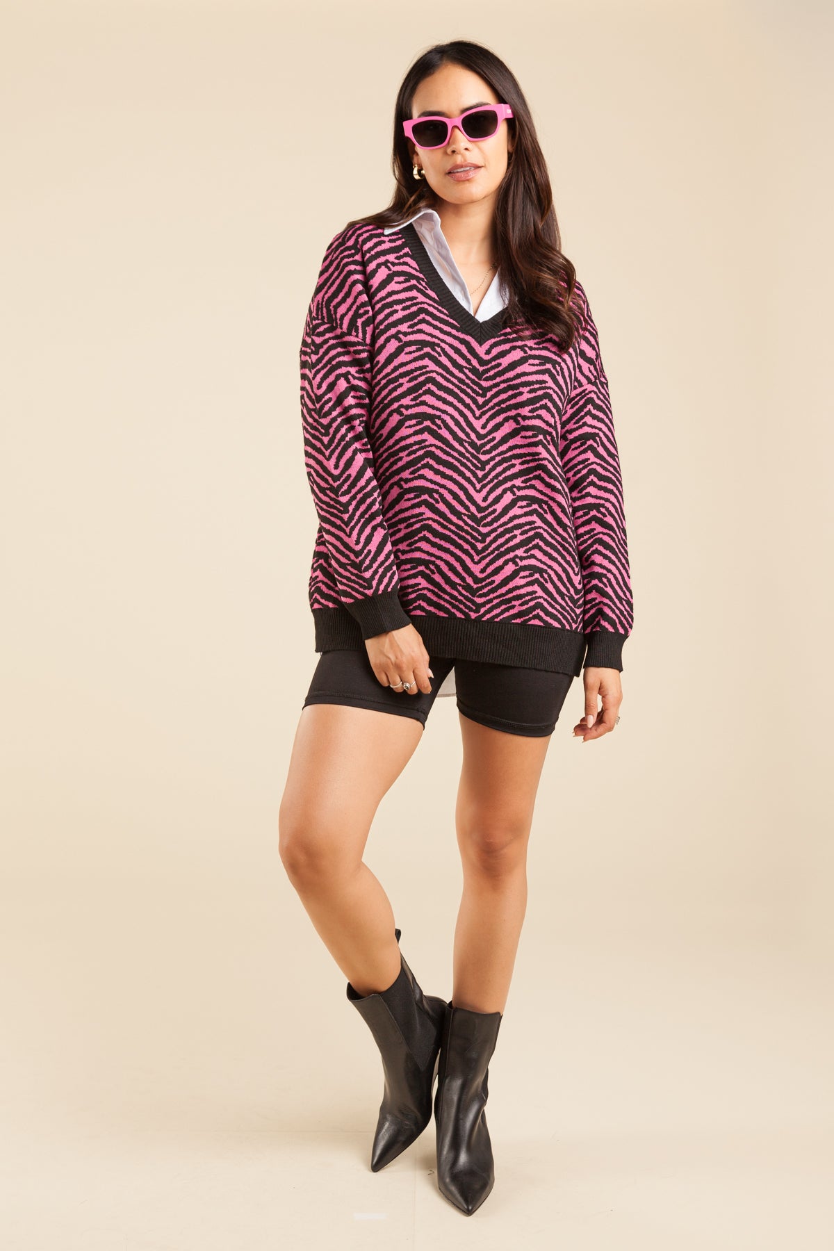 SWEATER: T2210064