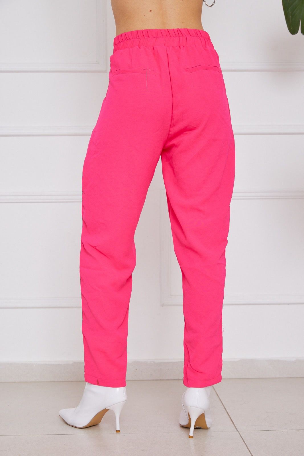 Pant:  P27522